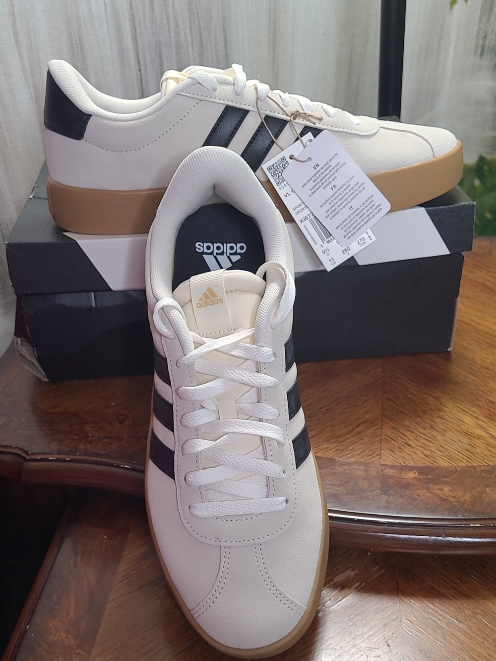 New in box! Adidas VL Court 3.0 Womens 11 Cream Leather Athletic Retro Sneakers
